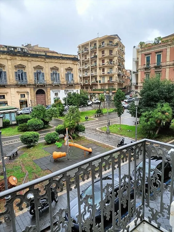 Luxury B&B Iolanda Catania Bed & Breakfast