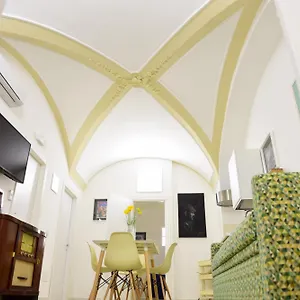  Holiday home Palazzo Clarenza Di San Domenico Italy